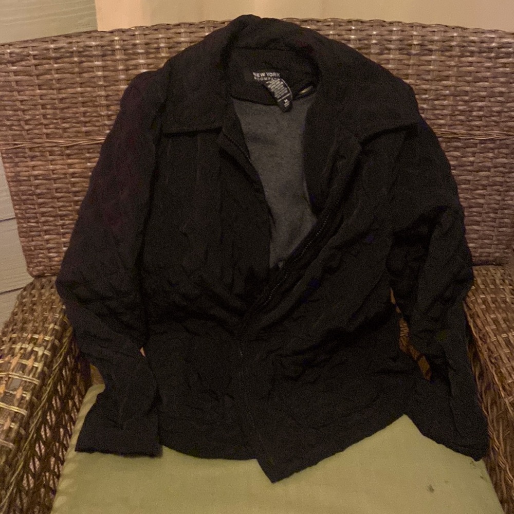 New York and Company Women's Zip up Jacket. With removable liner.